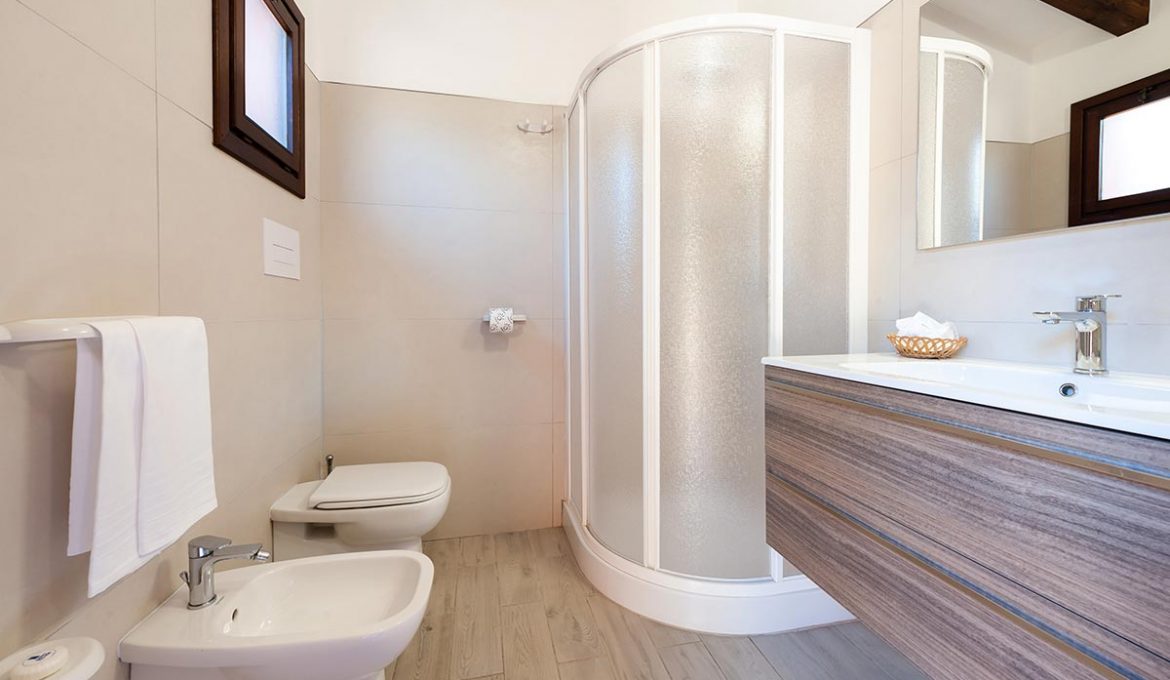 Camera monolocale - bagno