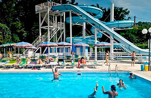 ACQUAMANIA - Parco Acquatico e Ristorante 