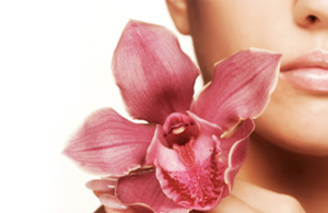 DR GIANLUCA MAMMETTI  <div>specialista in chirurgia plastica, ricostruttiva ed estetica. <div>Medicina estetica-trattamenti laser</div></div>